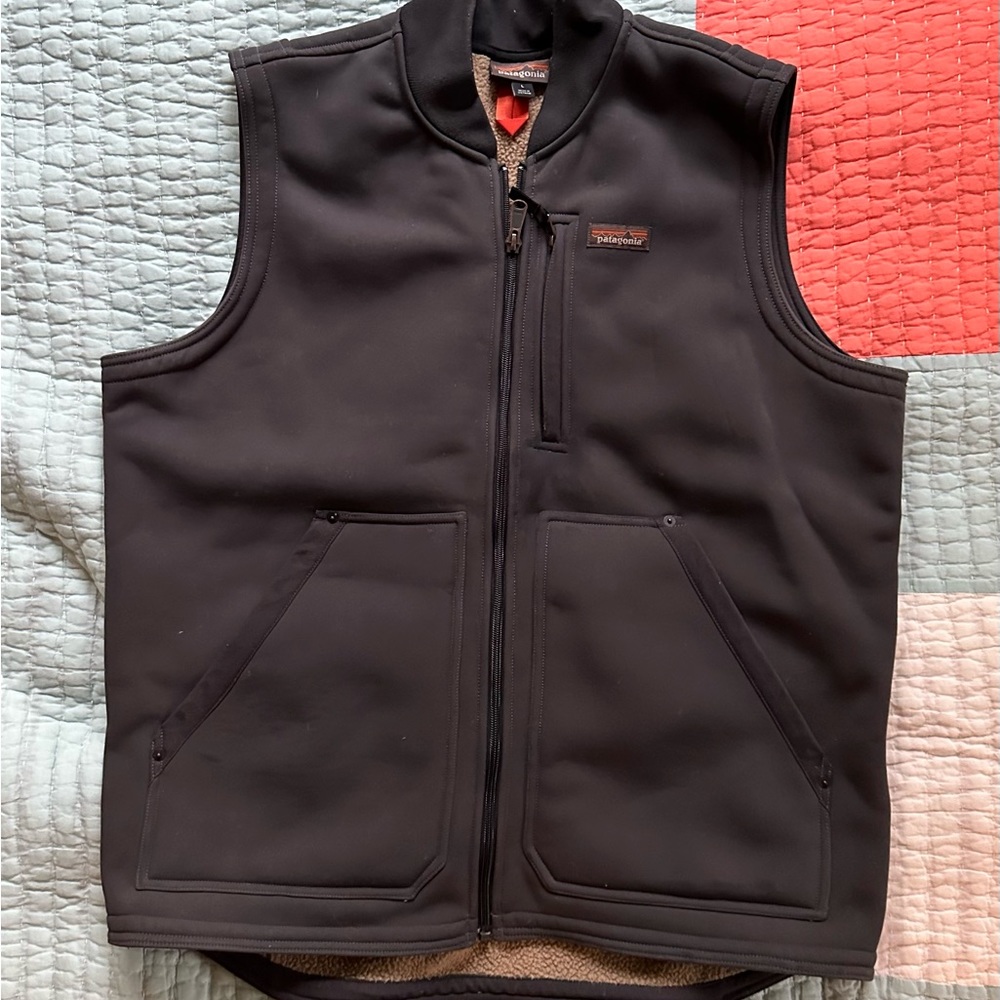 Patagonia shearling-lined vest